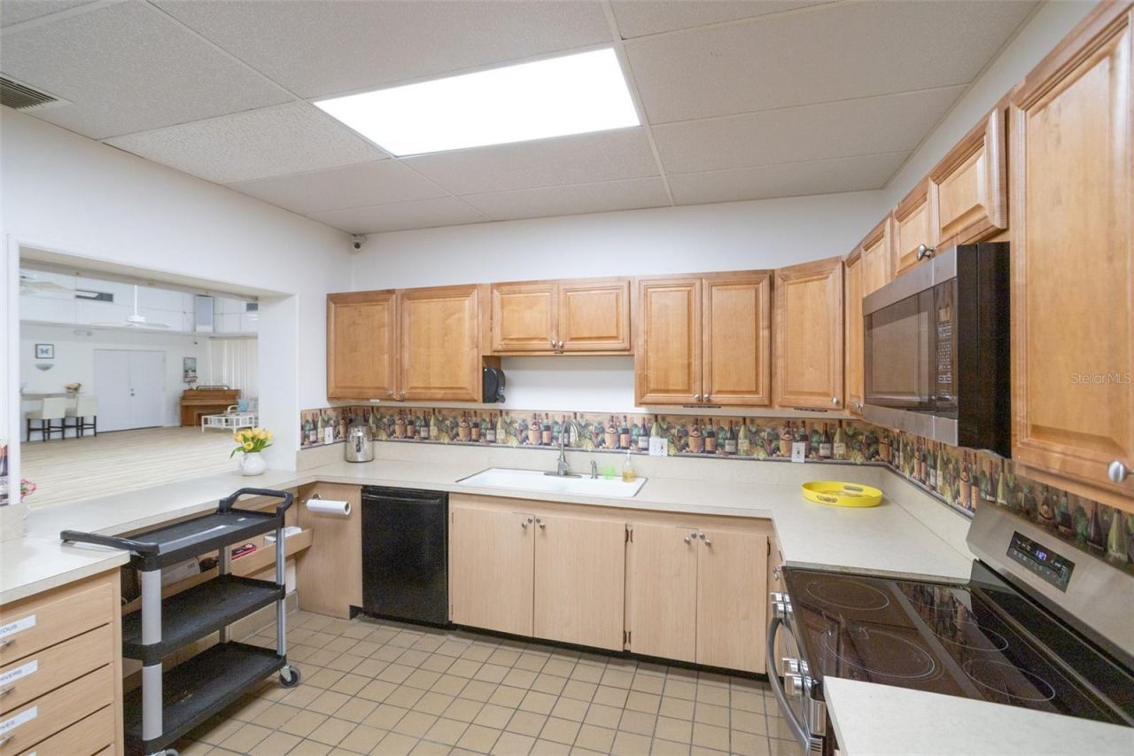 3216 39th Street, Unit C, Saint Petersburg, FL 33711 Photo
