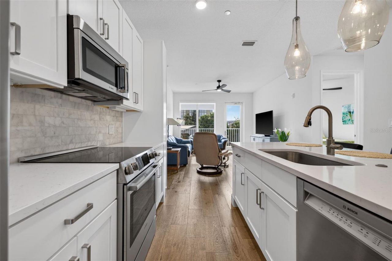 600 3rd Avenue S, Unit 207, Saint Petersburg, FL 33701 Photo
