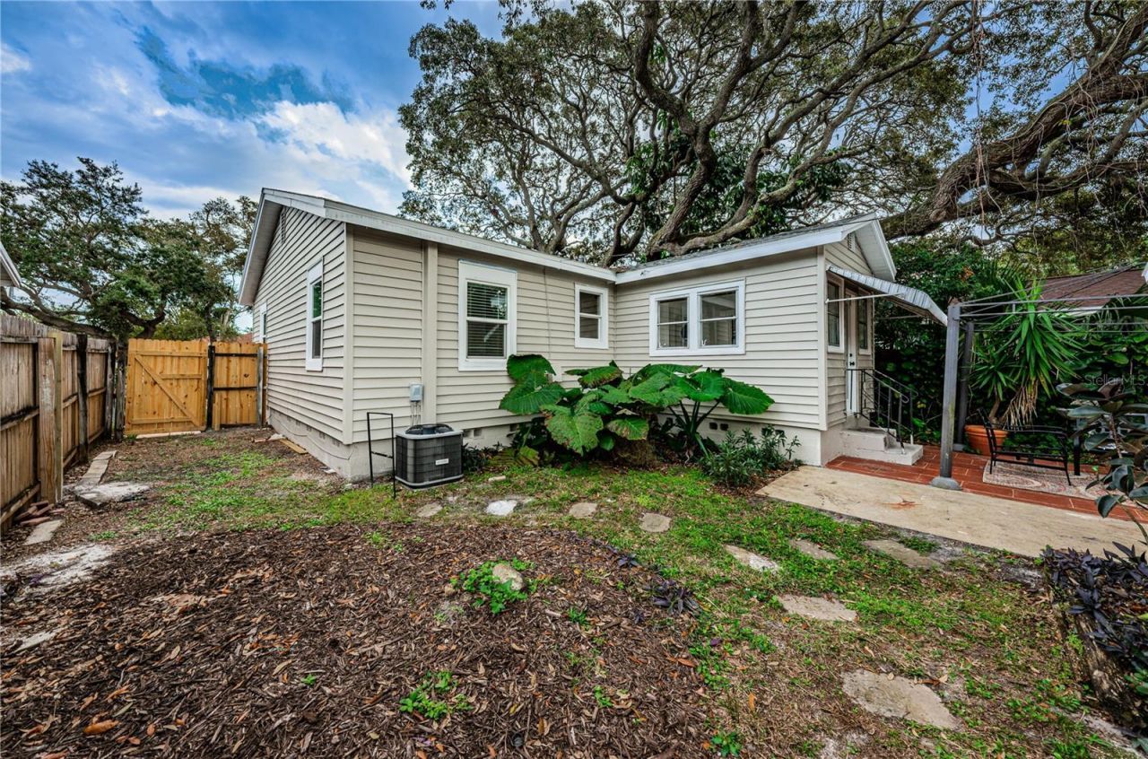 3212 23rd Street N, Saint Petersburg, FL 33713 Photo