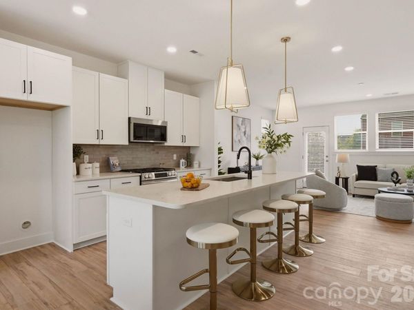 4023 Bass River Parkway , Charlotte, NC 28217