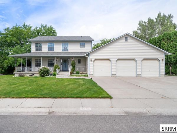4951 Independence, CHUBBUCK, ID 83202