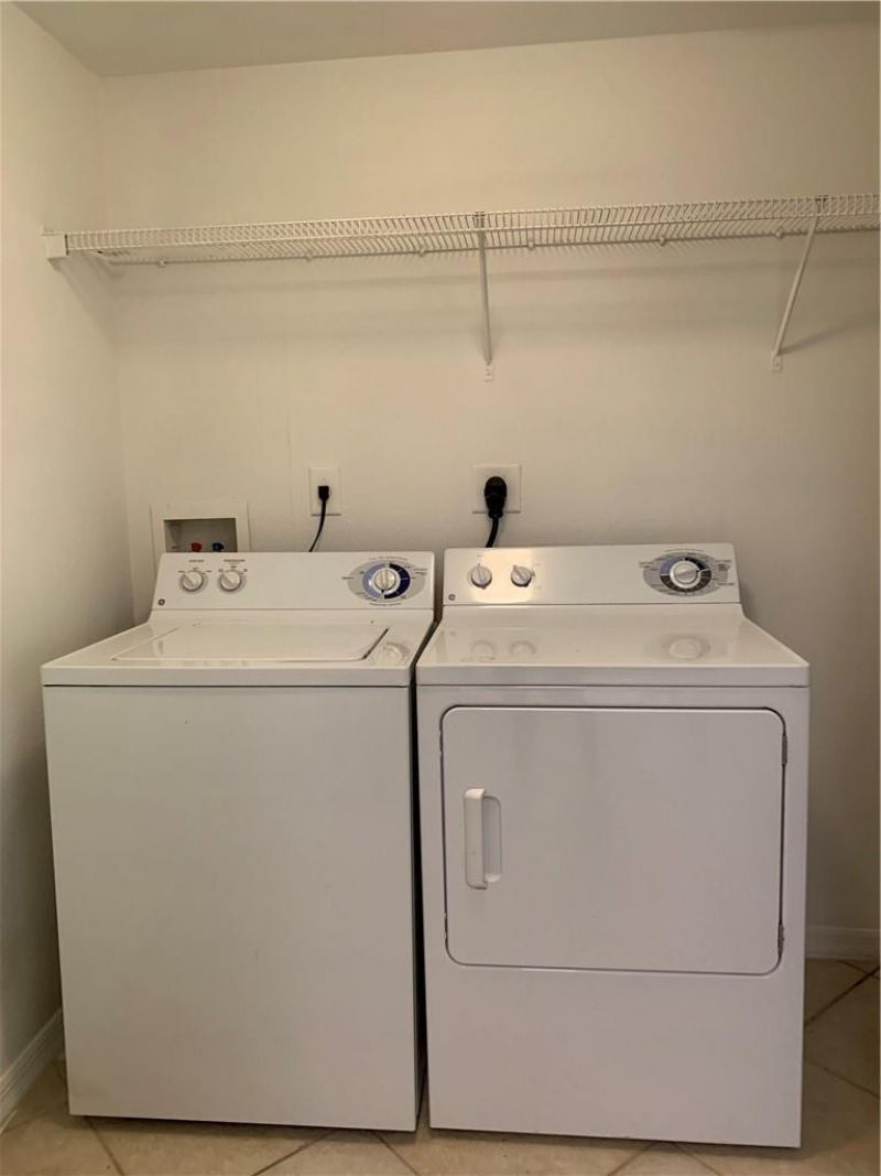 6533 Emerald Dunes Drive, Unit 203, West Palm Beach, FL 33411 Photo