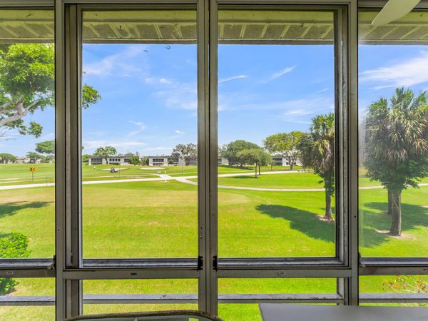 572 Flanders L, Unit 572, Delray Beach, FL 33484