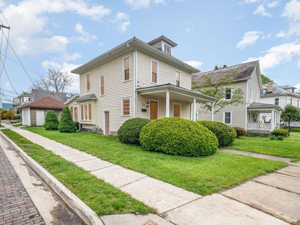 601 E Gambier Street , Mount Vernon, OH 43050