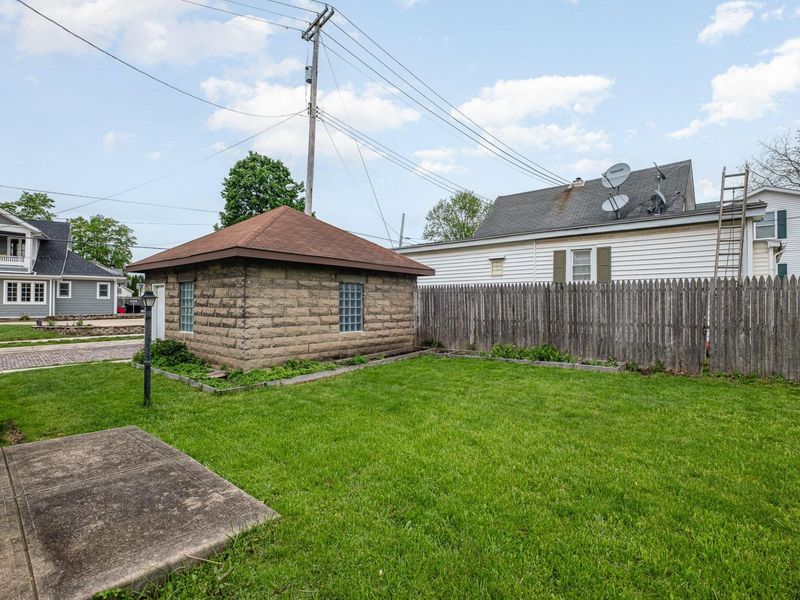 601 E Gambier Street , Mount Vernon, OH 43050 Photo 27