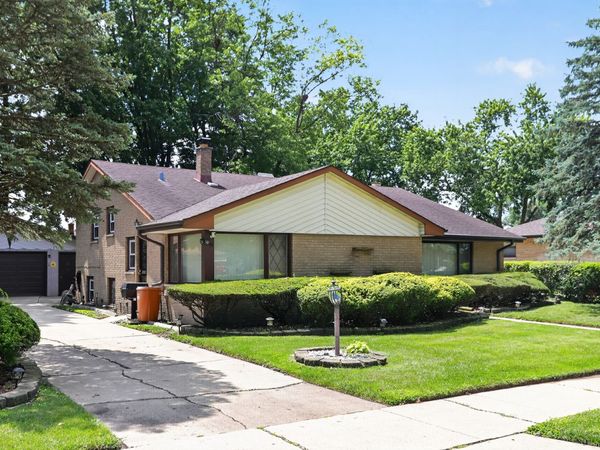 2345 184th Street , Lansing, IL 60438
