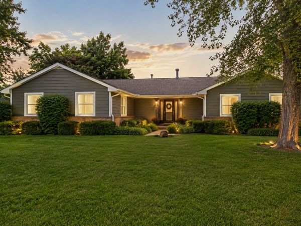 717 Roberts Road, Winthrop Harbor, IL 60096