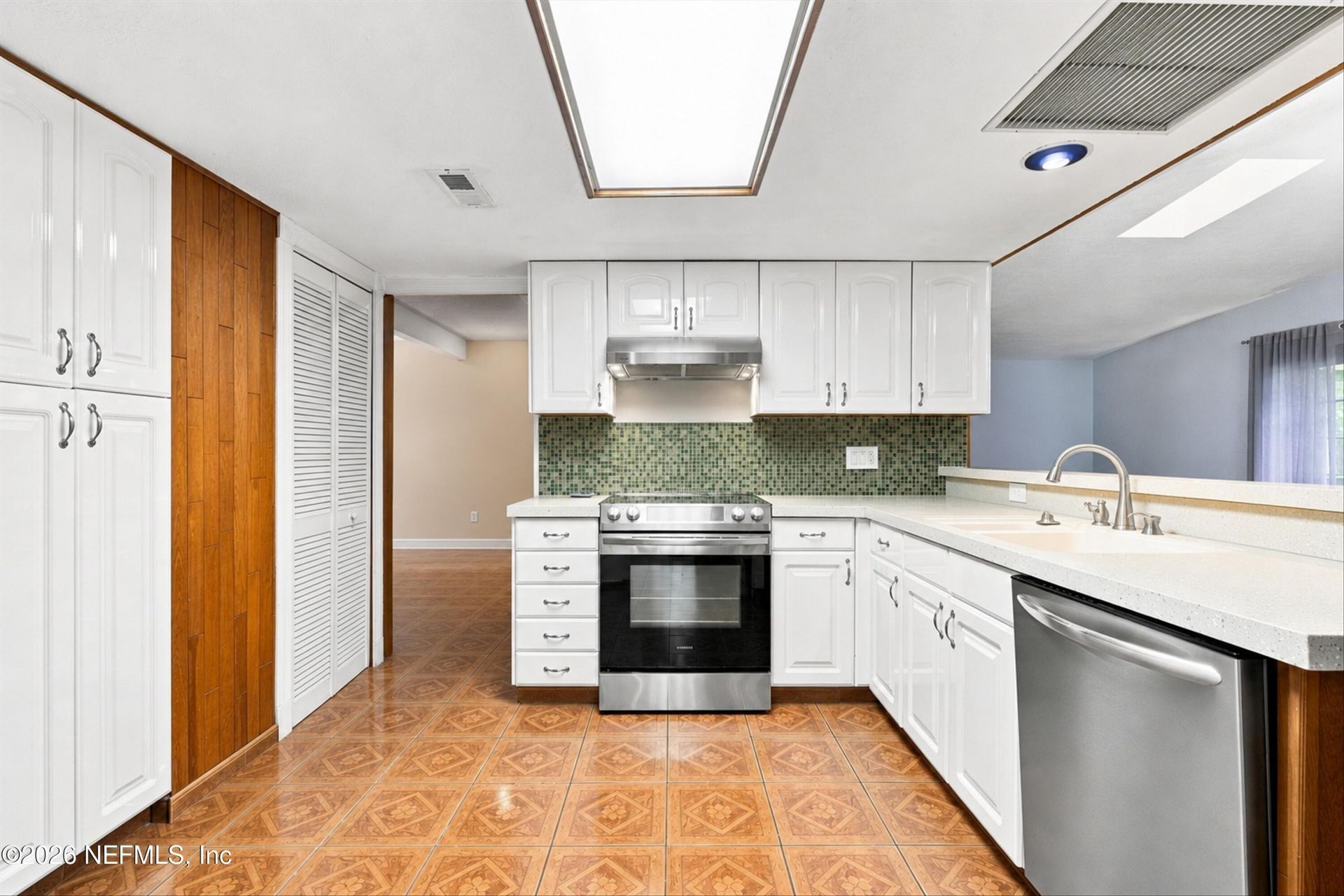 11009 Hood Road S, Jacksonville, FL 32257 Photo