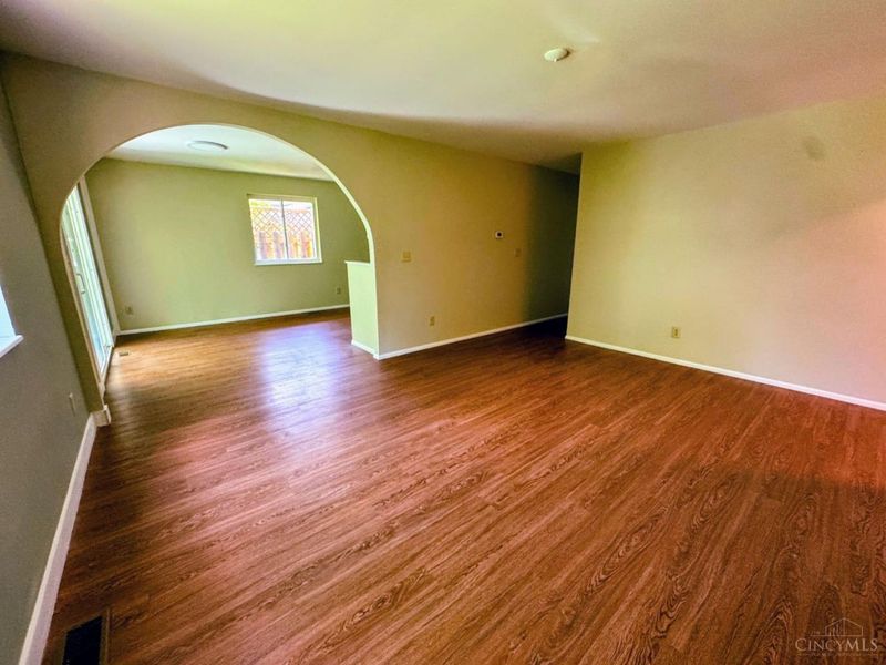10189 Storm Drive, Colerain Township, OH 45251 Photo 5