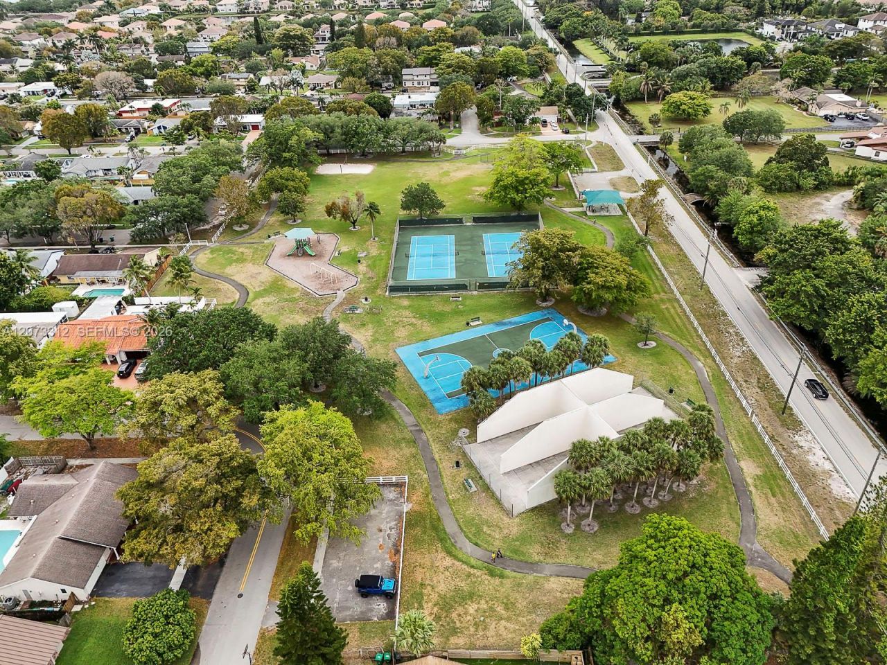 5009 SW 104th Ave, Cooper City, FL 33328 Photo