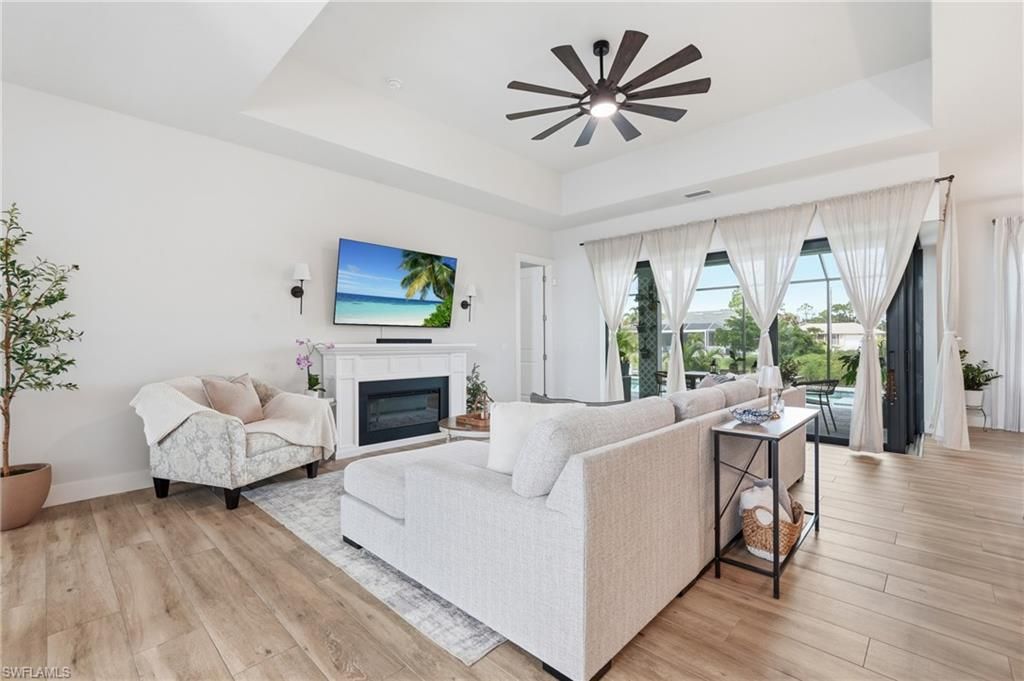 1826 SW 17th Ave, Cape Coral, FL 33991 Photo