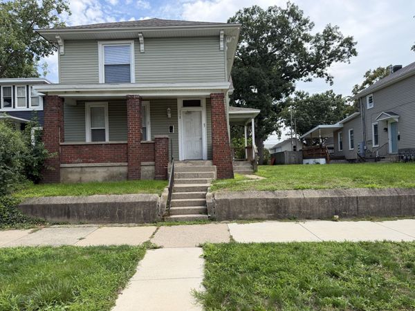 112 Gold Avenue SW, Grand Rapids, MI 49504
