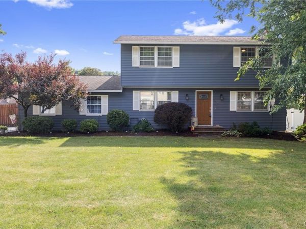 206 Merriwether Drive, Syracuse, NY 13219