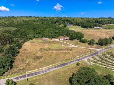 8755 Greyton H Taylor Memorial Drive, Hammondsport, NY 14840