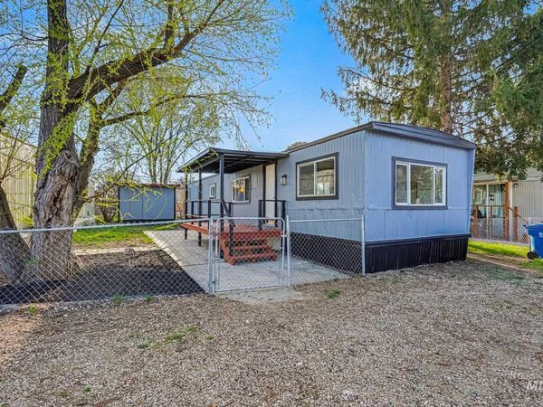 415 E 44th St, Unit 9, Garden City, ID 83714