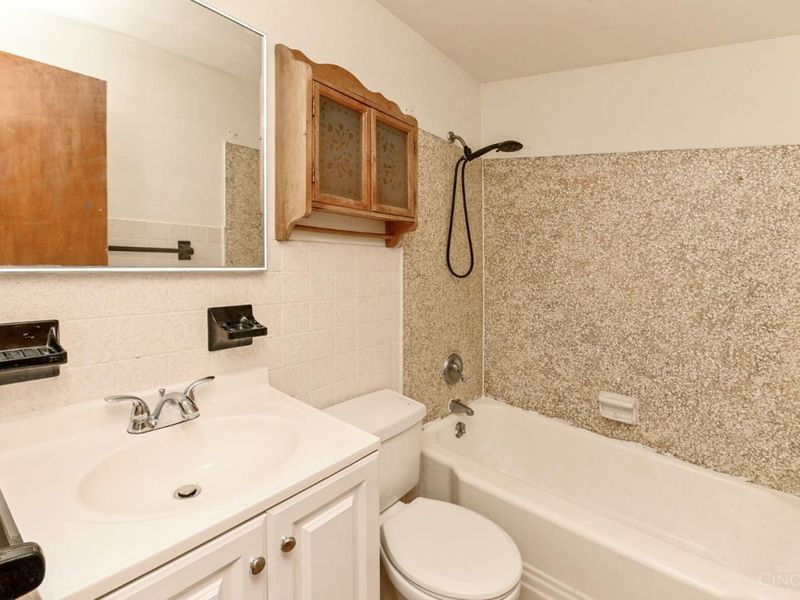 8352 Lyness Drive, Colerain Township, OH 45239 Photo 24