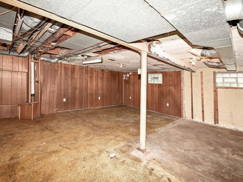 8352 Lyness Drive, Colerain Township, OH 45239 Photo 38