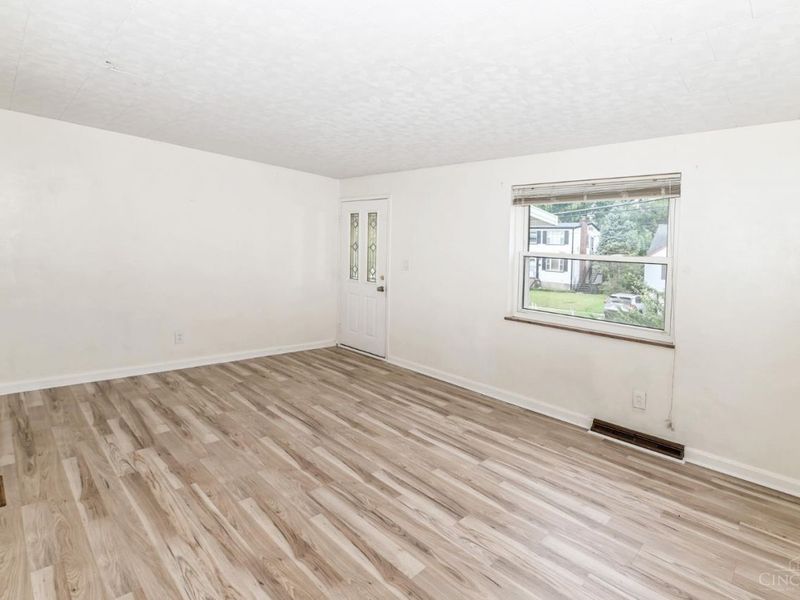 8352 Lyness Drive, Colerain Township, OH 45239 Photo 6