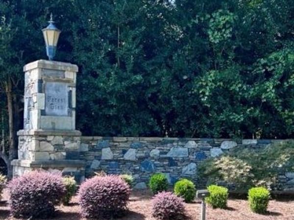 234 W Glenview Drive, Salisbury, NC 28147