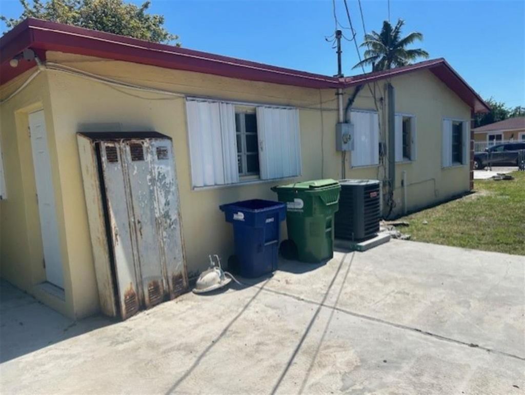 1337 NW 112th Terrace, Miami, FL 33167 Photo