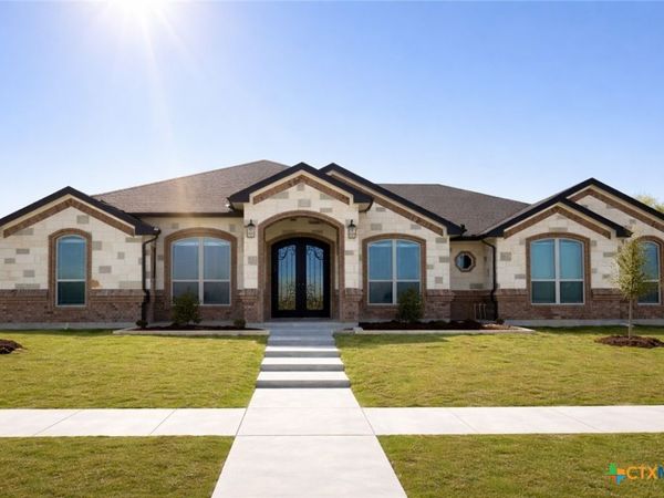 8002 Kelly Herring Lane , Killeen, TX 76542