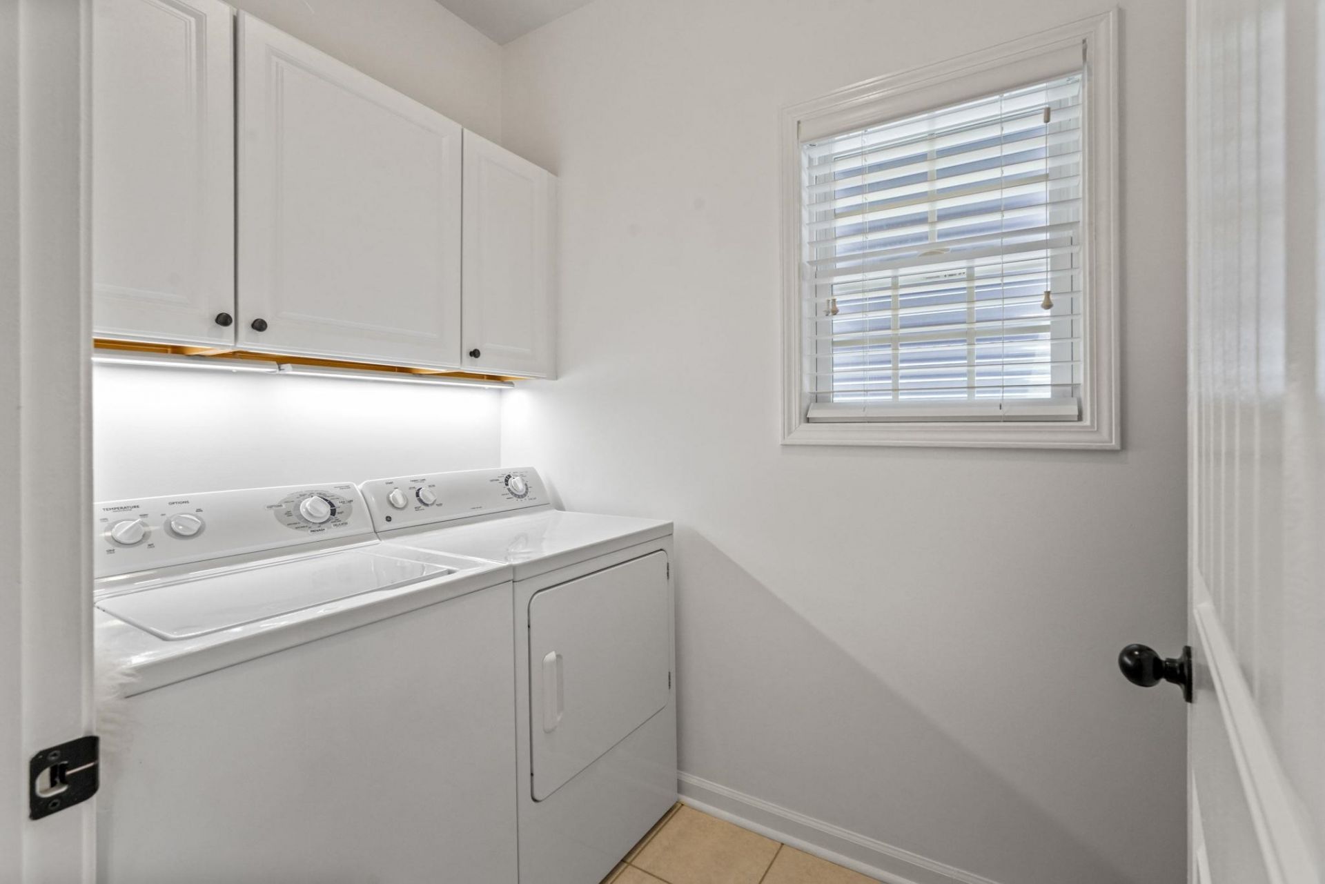 72 Weatherboard Ct. Photo 26