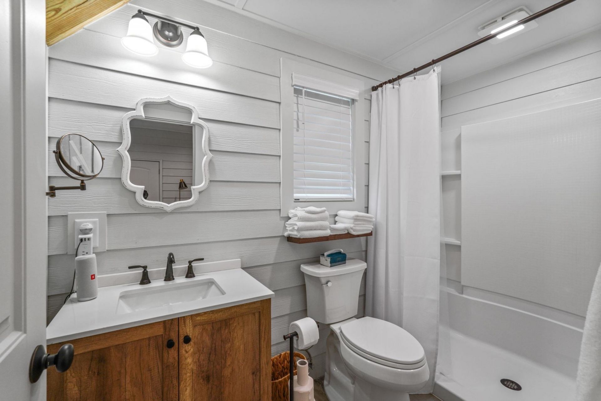 72 Weatherboard Ct. Photo 42