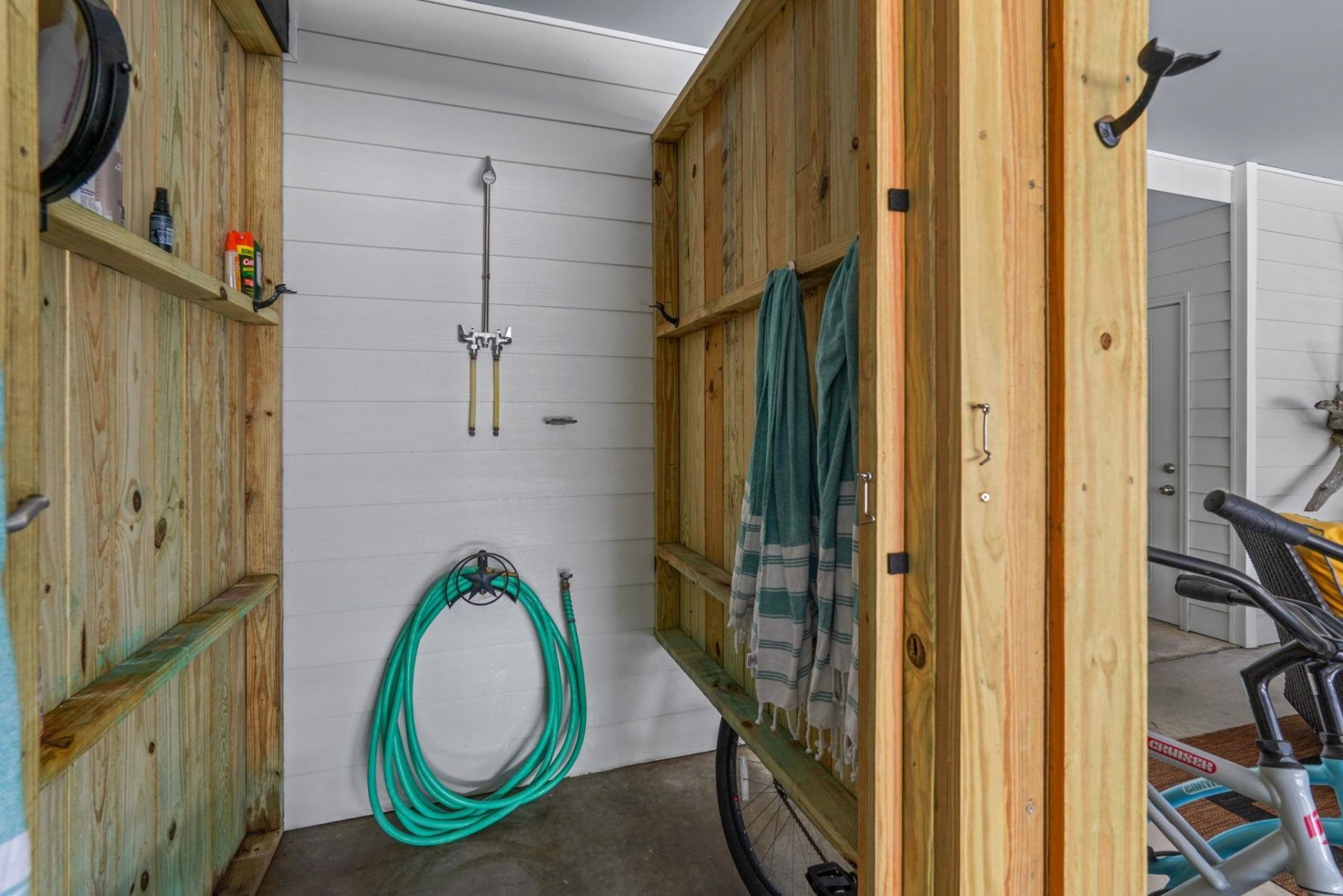 72 Weatherboard Ct. Photo 43