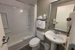 5200 North Ocean Blvd. photo 4