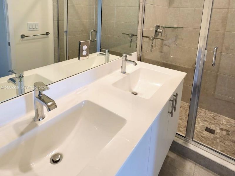 4460 NW 83rd Ave , Doral, FL 33166 Photo