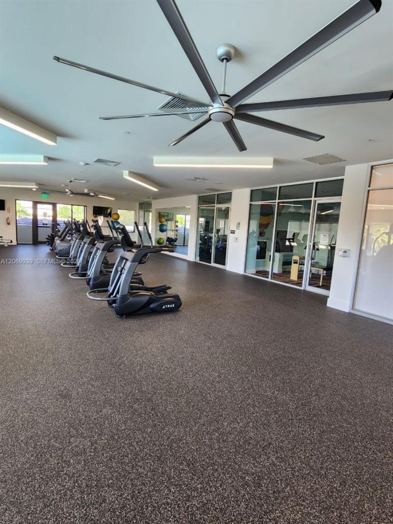 4460 NW 83rd Ave , Doral, FL 33166 Photo