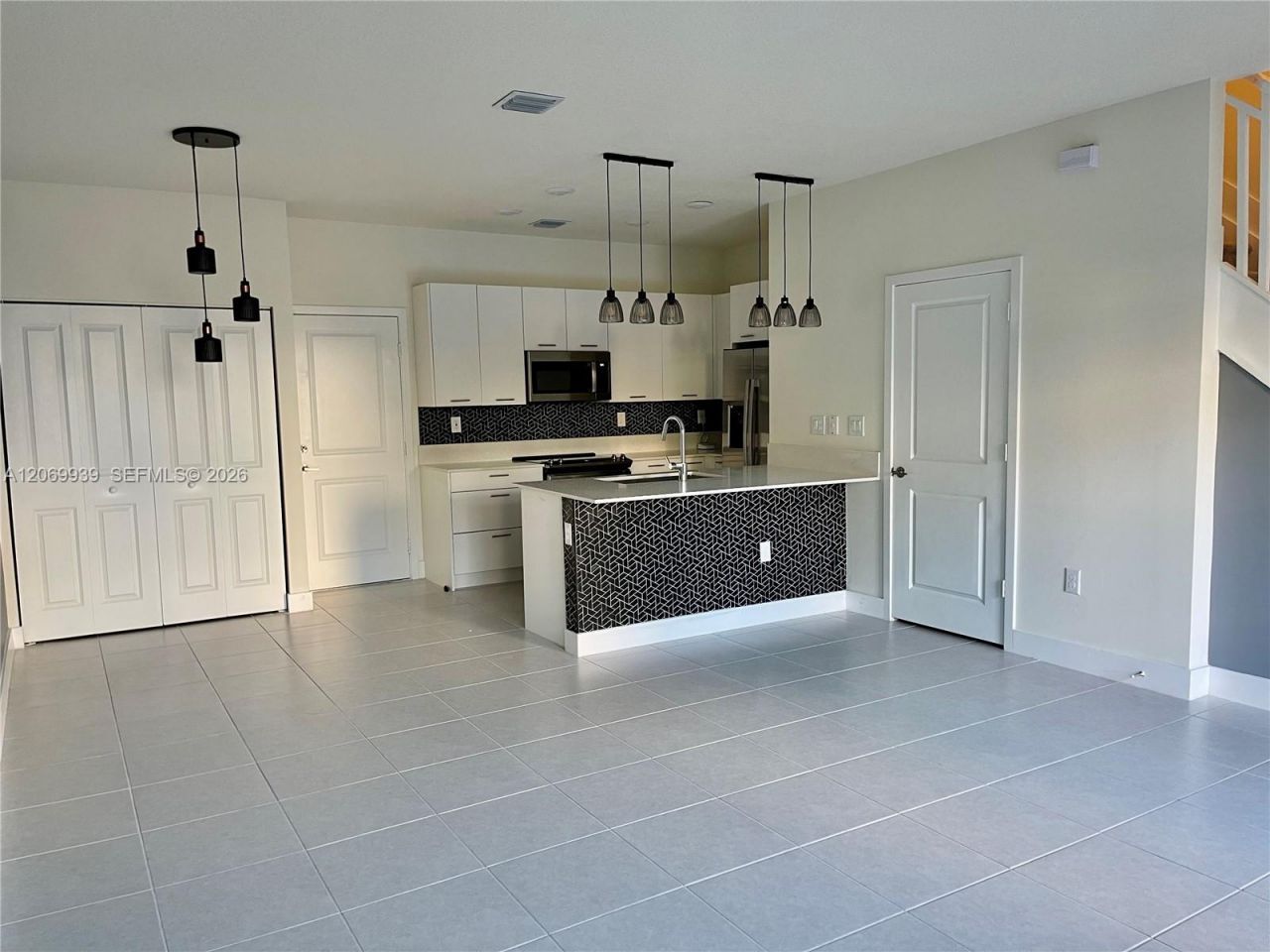4460 NW 83rd Ave , Doral, FL 33166 Photo
