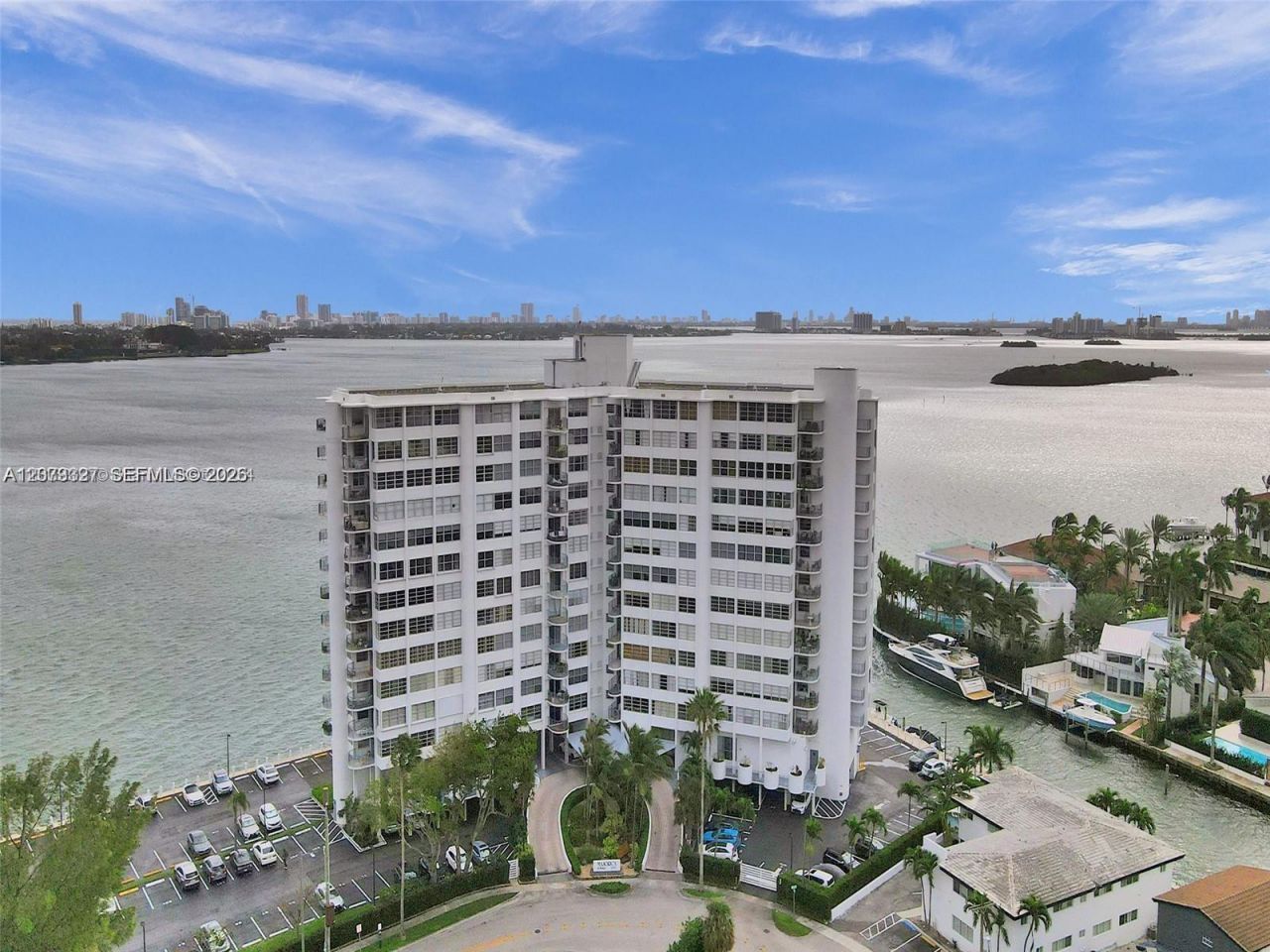 11930 N Bayshore Dr , Unit 1407, North Miami, FL 33181 Photo