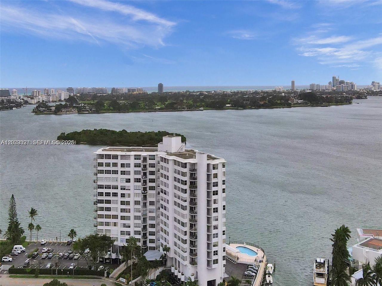 11930 N Bayshore Dr , Unit 1407, North Miami, FL 33181 Photo