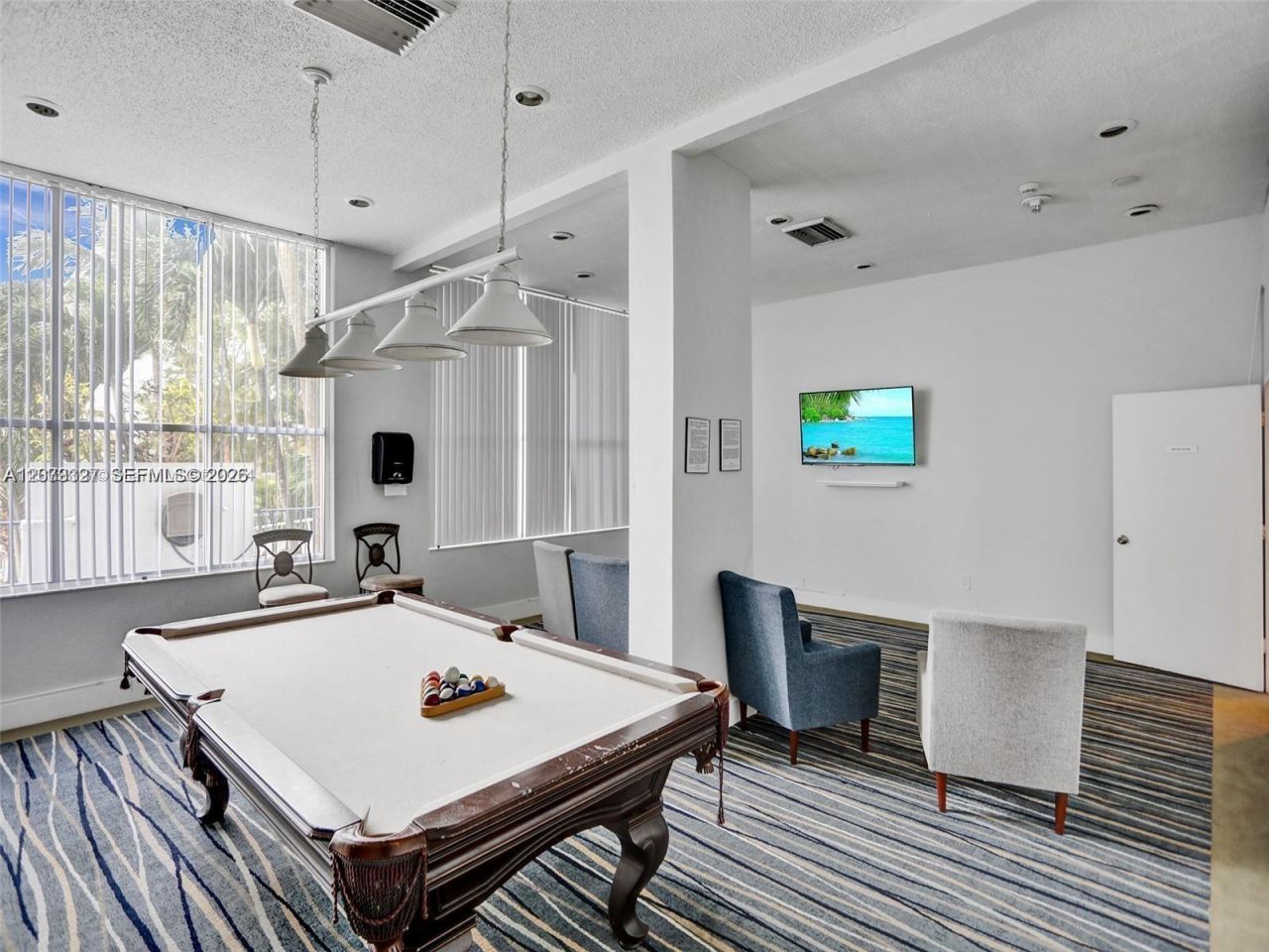 11930 N Bayshore Dr , Unit 1407, North Miami, FL 33181 Photo