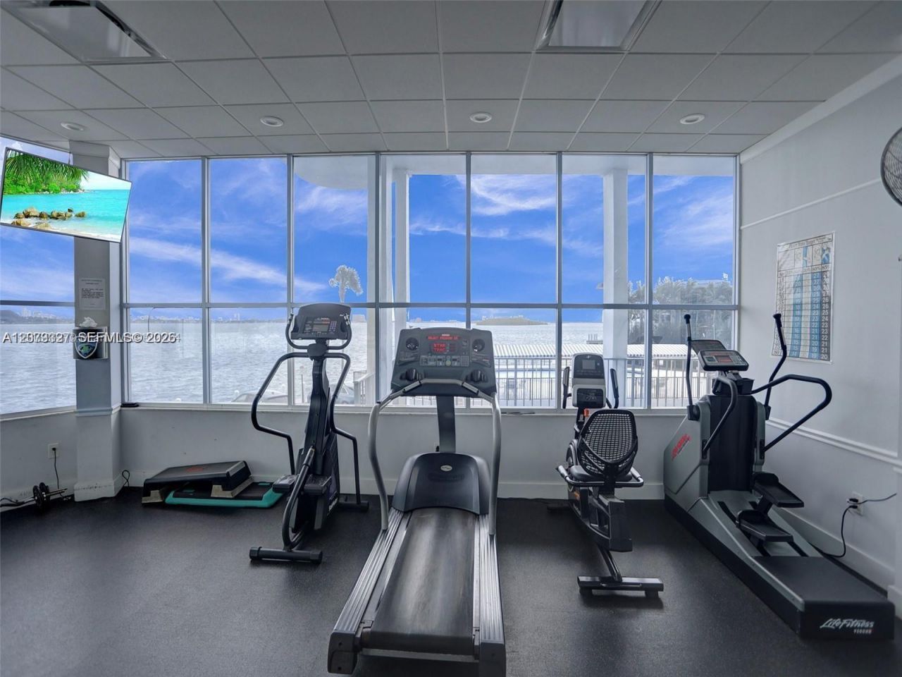 11930 N Bayshore Dr , Unit 1407, North Miami, FL 33181 Photo