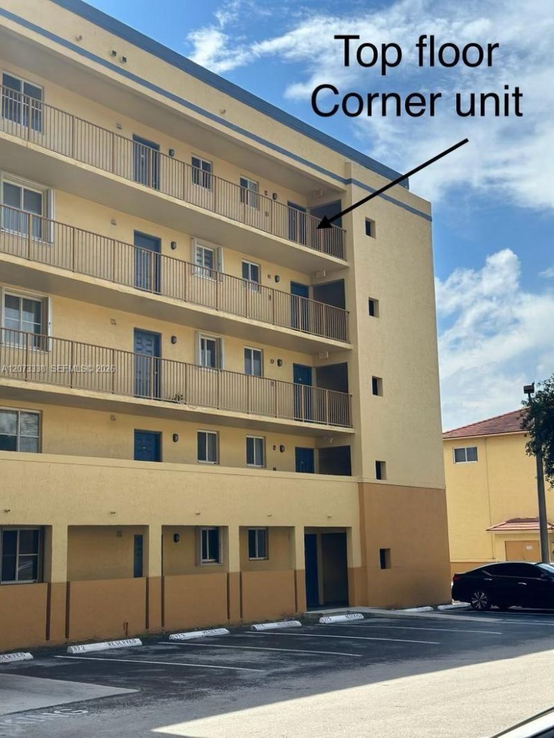 14930 SW 82nd Ter , Unit 16-506, Miami, FL 33193 Photo