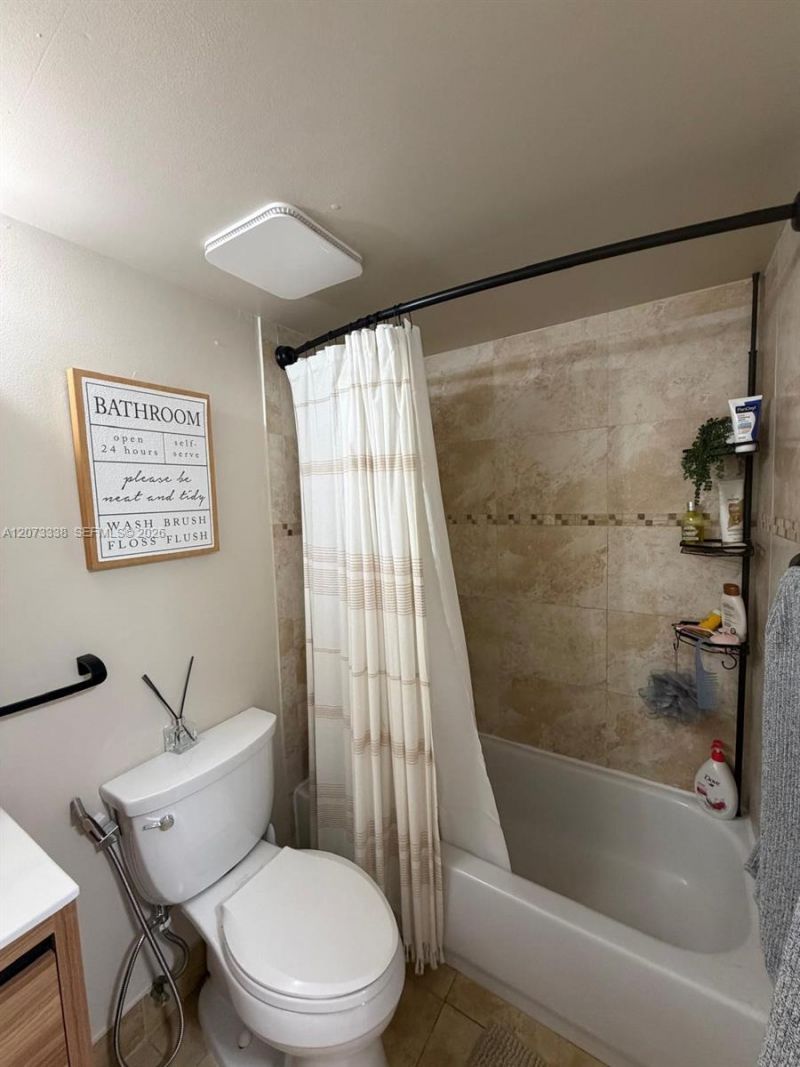 14930 SW 82nd Ter , Unit 16-506, Miami, FL 33193 Photo