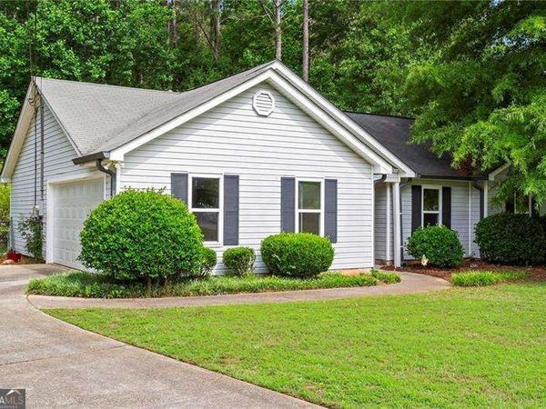 163 Nicki Court, Hampton, GA 30228