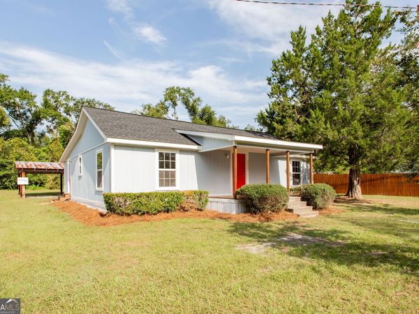 2409 Adams Street, Waycross, GA 31501