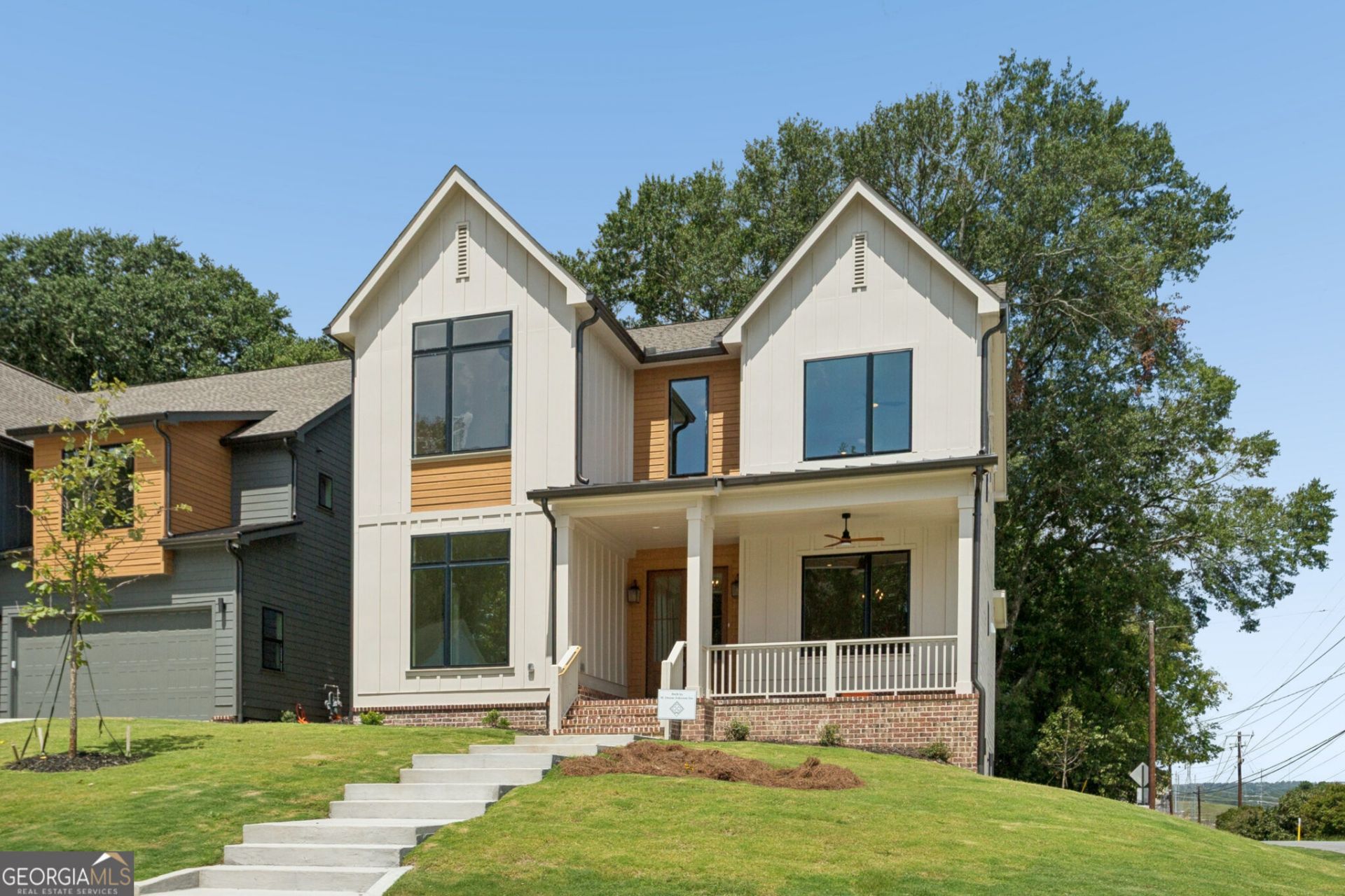 2467 Edwards Drive Nw, Atlanta, GA 30318 Main Photo