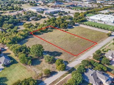 7699 Meadow Hill Drive, Frisco, TX 75033