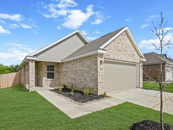 1600 Romans Road, Ennis, TX 75119