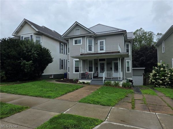 407 1/2 N 10th Street , Cambridge, OH 43725