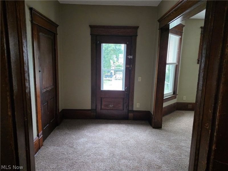 407 1/2 N 10th Street, Cambridge, OH 43725 Photo 3