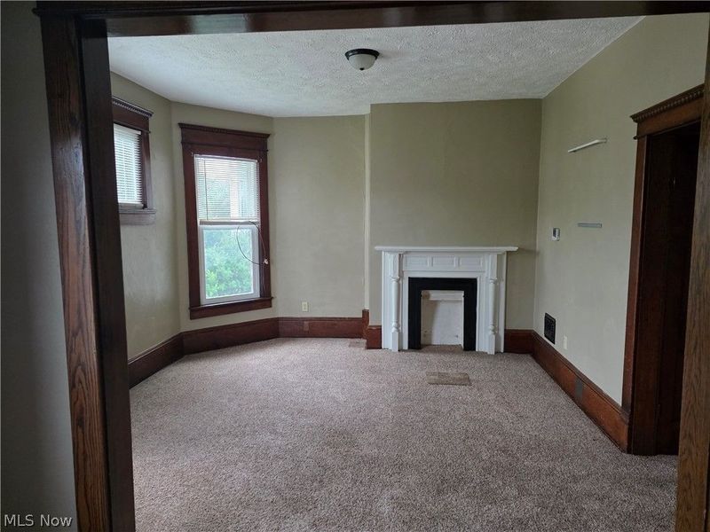 407 1/2 N 10th Street, Cambridge, OH 43725 Photo 5