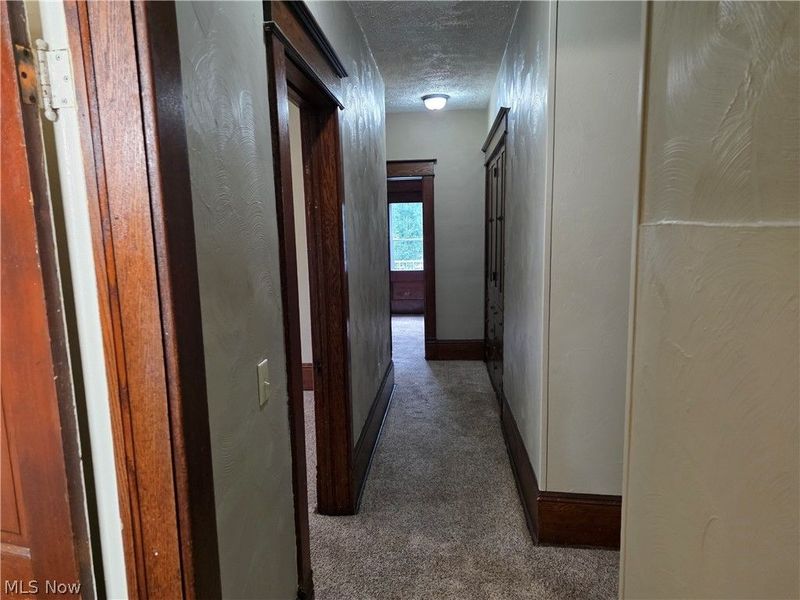407 1/2 N 10th Street, Cambridge, OH 43725 Photo 6