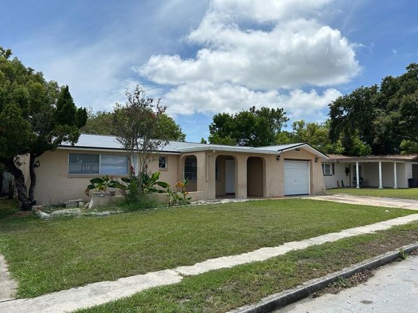5620 ANDREA DRIVE , HOLIDAY, FL 34690