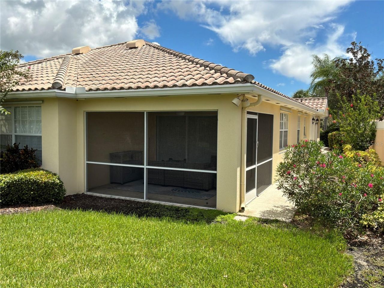 7562 Quinto Drive, Sarasota, FL 34238 Photo