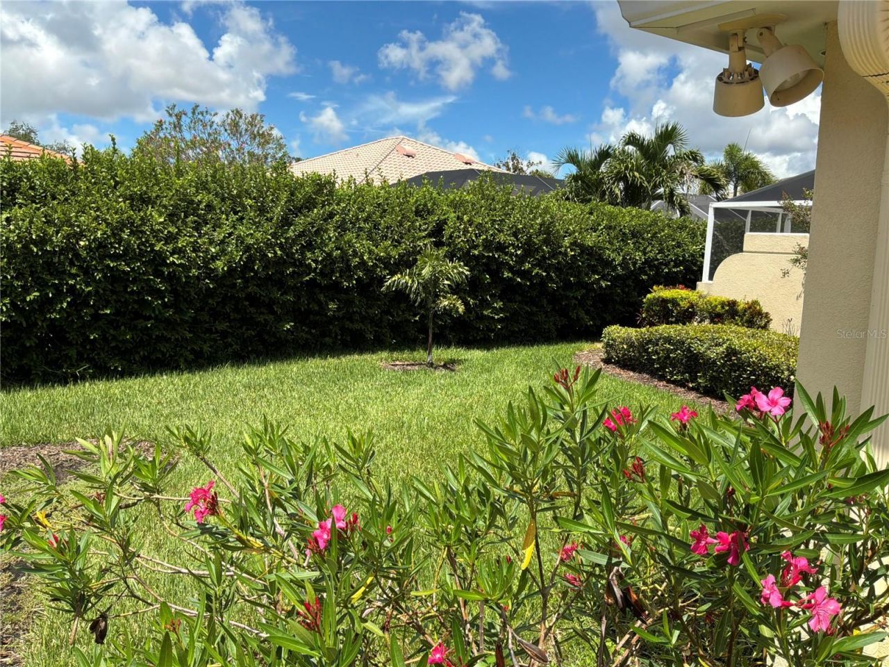 7562 Quinto Drive, Sarasota, FL 34238 Photo
